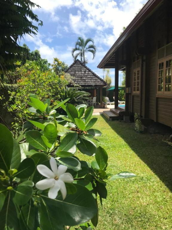 Chalet Ohana, Airport Family House Faaa Exterior photo